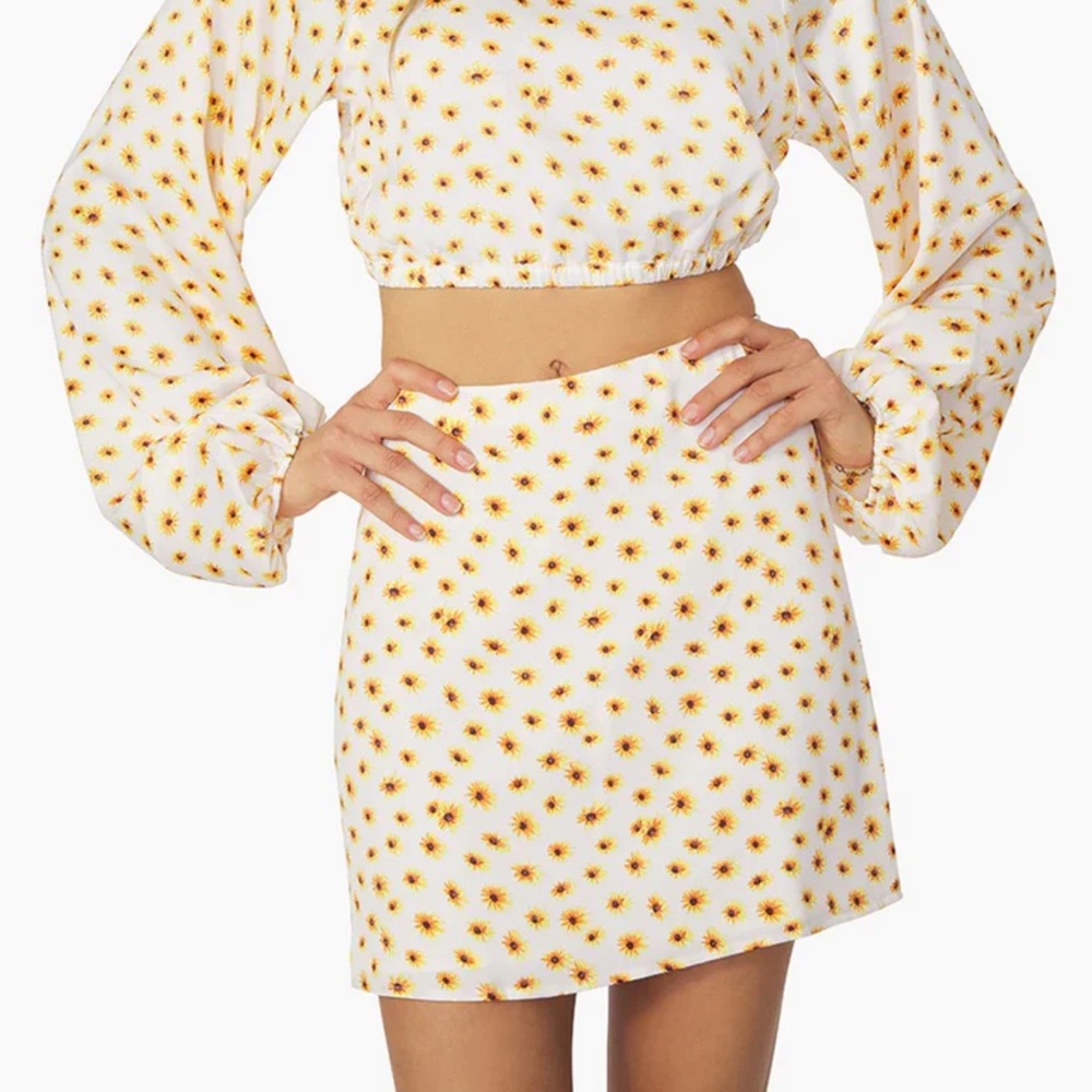 WeWoreWhat Danielle Bernstein Ditsy Daisies Mini Slip Skirt Satin NWT S M L
